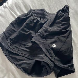 Lululemon Black hotty hot shorts